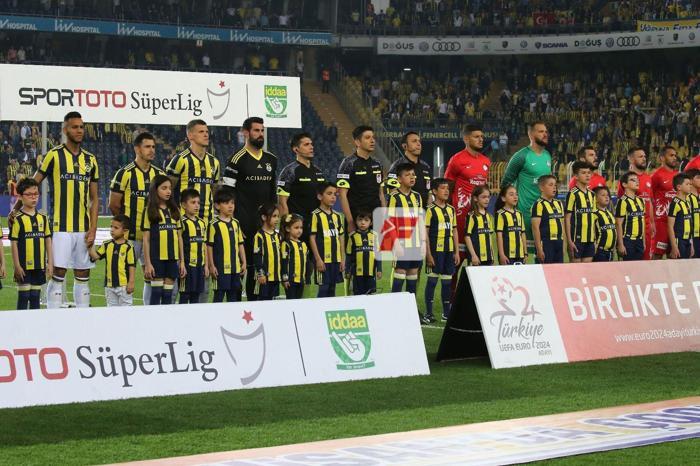 Fenerbahçe-Antalyaspor maçında sürpriz konuk