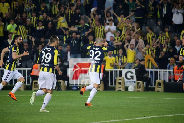 Fenerbahçe-Antalyaspor maçında sürpriz konuk