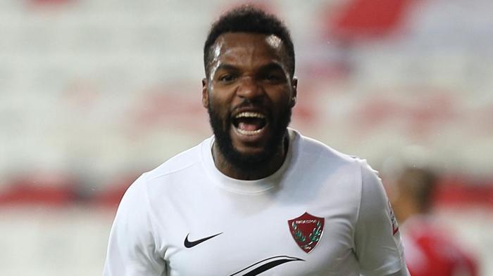 Son dakika transfer haberi Fenerbahçeden Boupendza hamlesi