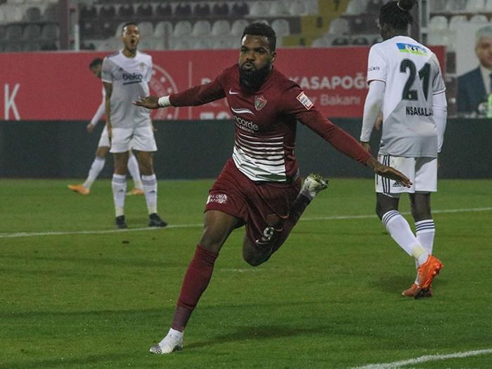 Son dakika transfer haberi Fenerbahçeden Boupendza hamlesi