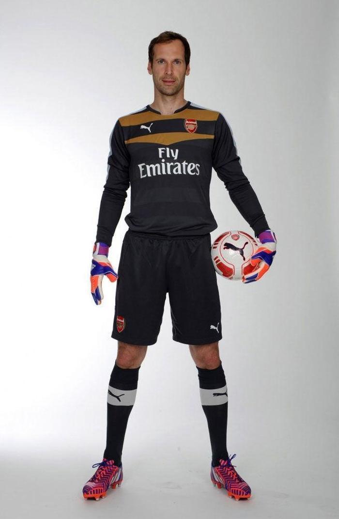 PETR CECH