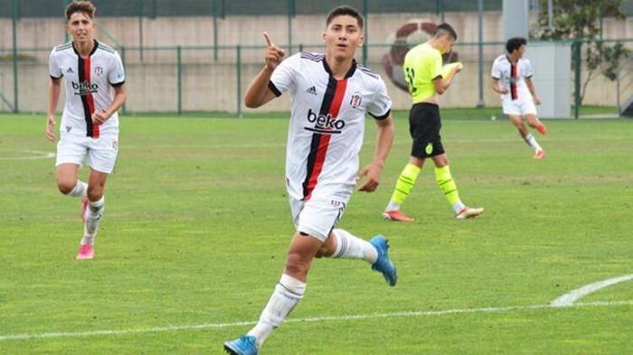 Transfer haberi Beşiktaşın genç yıldızı Emirhan İlkhanu dünya devi izleyecek