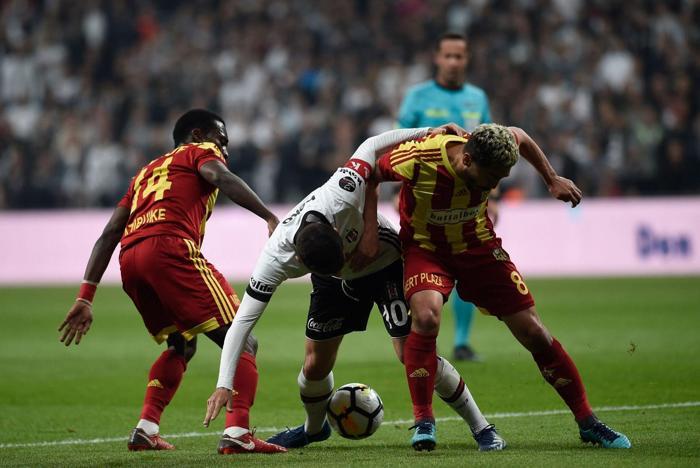 Fanatik yazarlarının Beşiktaş - Yeni Malatyaspor maçı yorumları