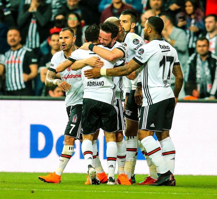 Fanatik yazarlarının Beşiktaş - Yeni Malatyaspor maçı yorumları