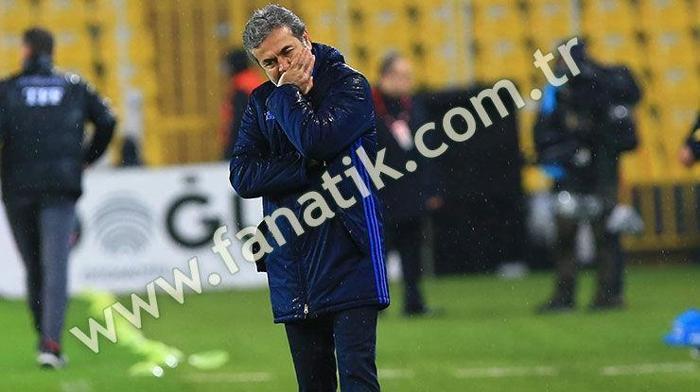 Fenerbahçe-Akhisarspor maçından kareler
