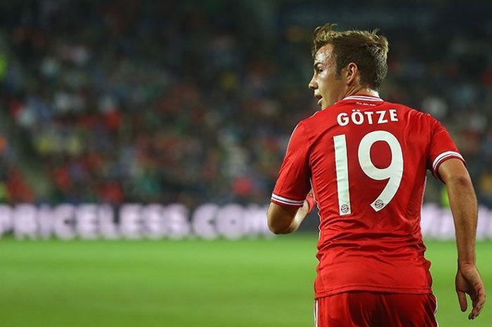 Dünyanın en pahalı futbolcuları (2014-15)