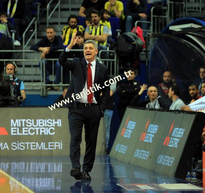Ahmet Düverioğlu doğum gününde coştu