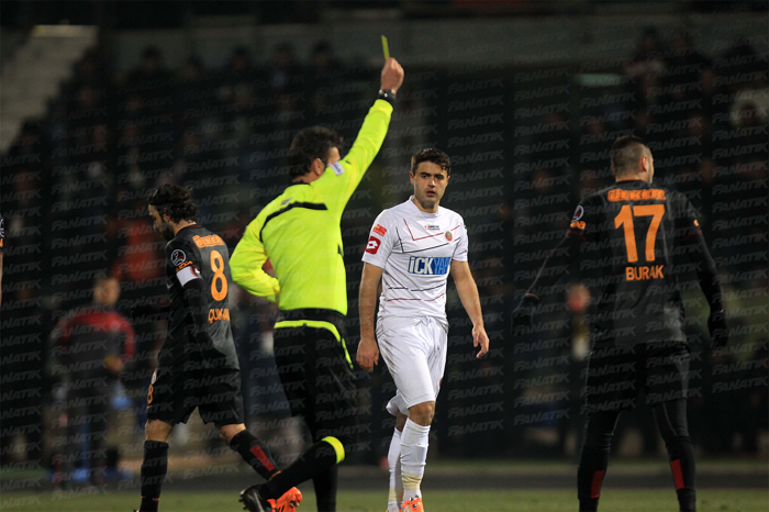 Türk sporunun acı kaybı Ahmet Çalıkın futbolculuk kariyeri