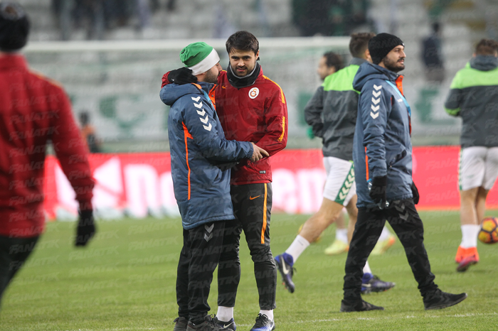 Türk sporunun acı kaybı Ahmet Çalıkın futbolculuk kariyeri