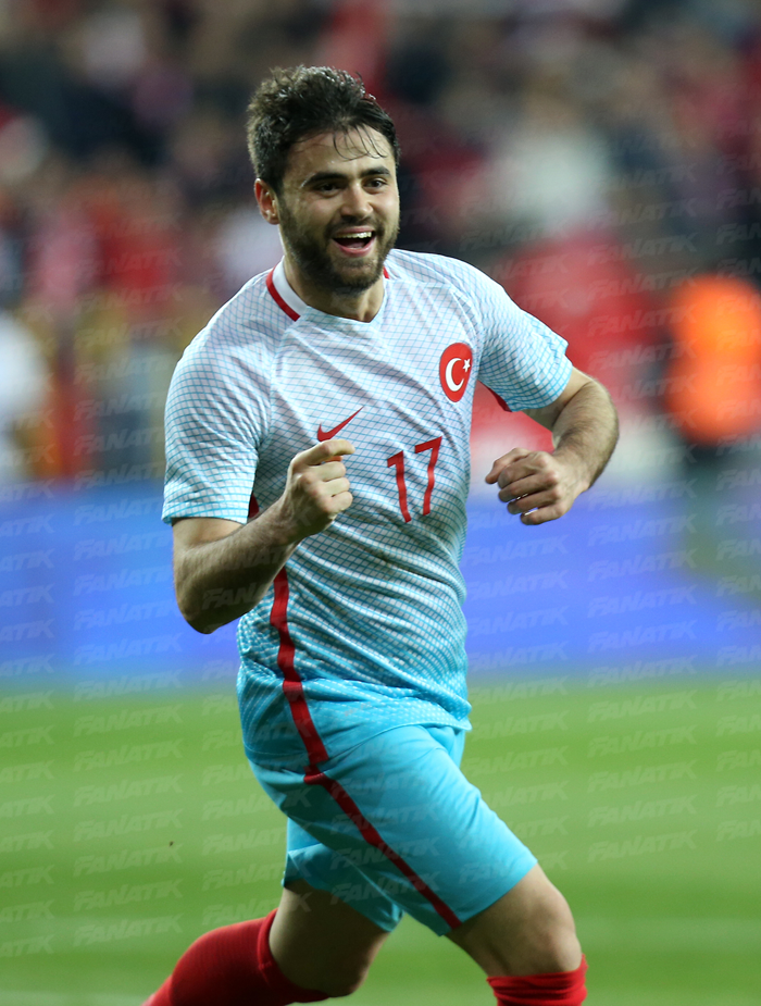 Türk sporunun acı kaybı Ahmet Çalıkın futbolculuk kariyeri