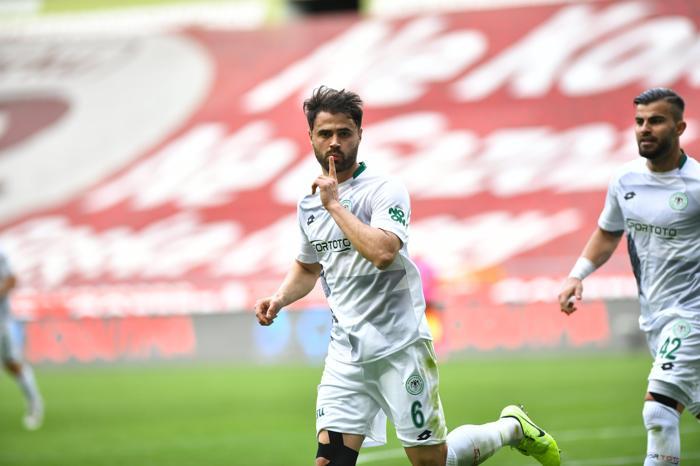Türk sporunun acı kaybı Ahmet Çalıkın futbolculuk kariyeri