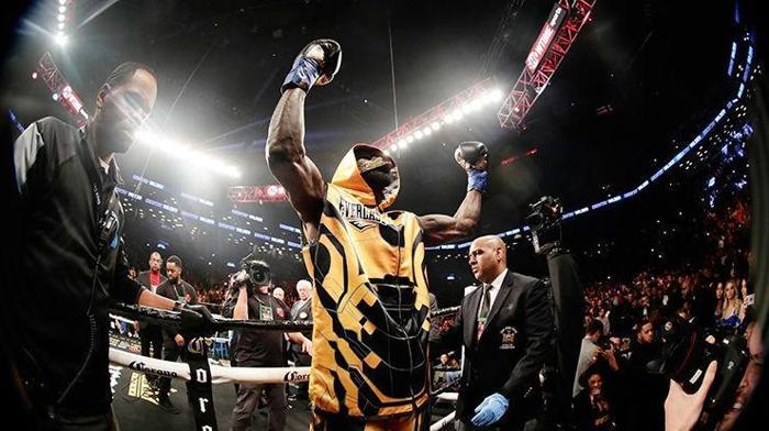 Deontay Wilder, Luis Ortizi nakavt etti