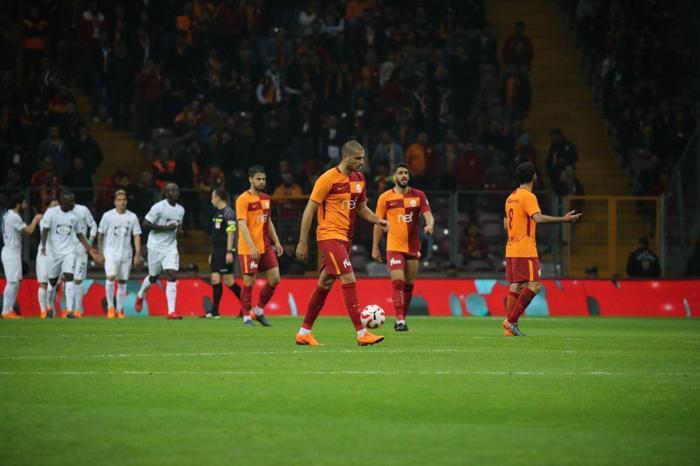 Mehmet Demirkol: Senede 3 maç oynayacak diye bekleyemeyiz