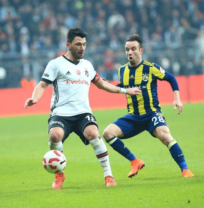 Mehmet Demirkol: Senede 3 maç oynayacak diye bekleyemeyiz