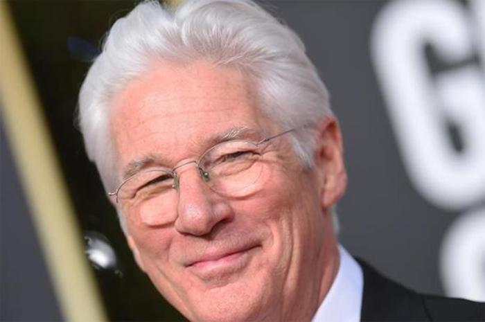 Altın Küre şıklığı (Golden Globes)