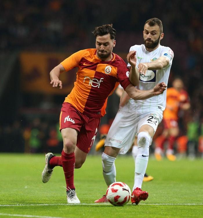 Fanatik yazarlarının Galatasaray - Akhisarspor maçı yorumları
