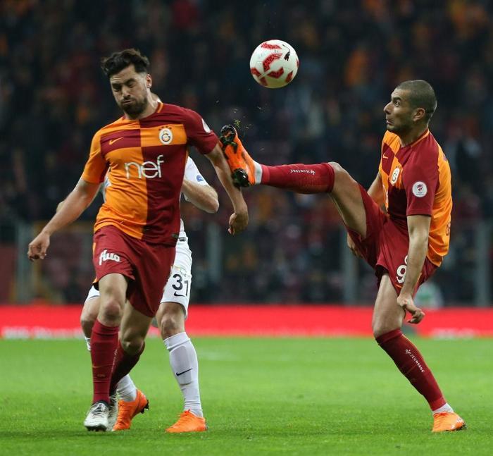 Fanatik yazarlarının Galatasaray - Akhisarspor maçı yorumları