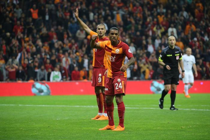 Fanatik yazarlarının Galatasaray - Akhisarspor maçı yorumları
