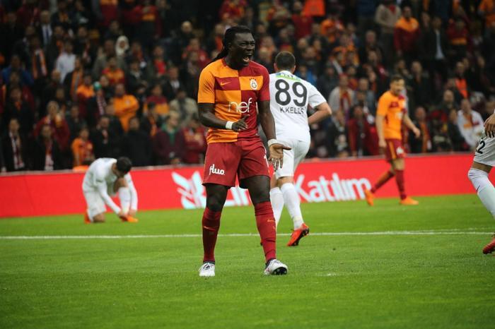 Fanatik yazarlarının Galatasaray - Akhisarspor maçı yorumları