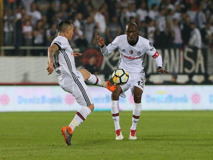 Fenerbahçe-Beşiktaş muhtemel 11leri...