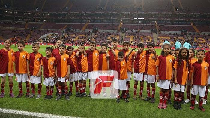 Malene Pedersen yine Galatasaray maçında...