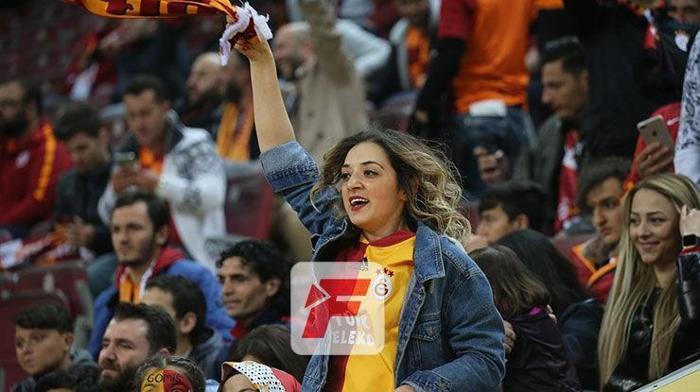 Malene Pedersen yine Galatasaray maçında...