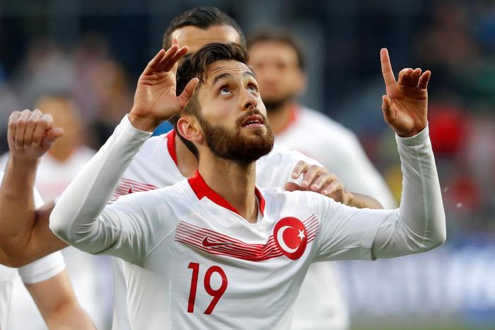 Fenerbahçe Yunus Mallı ile anlaştı, söz Ersun Yanalda