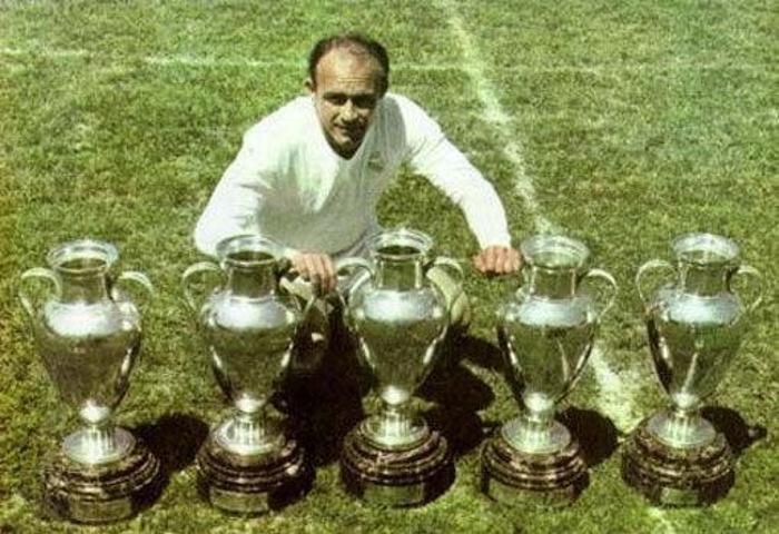 37-ALFREDO DI STEFANO