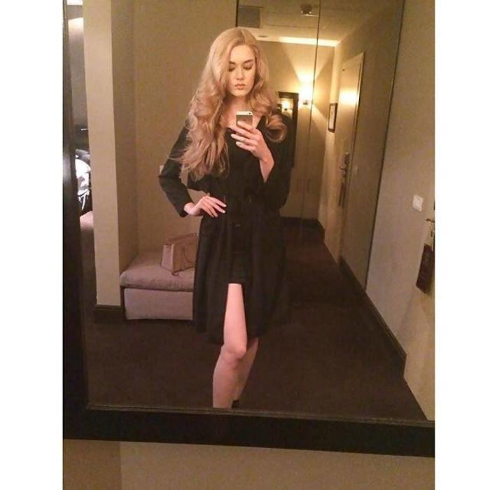 Dünyanın en seksi voleybolcusu Alisa Manyonok