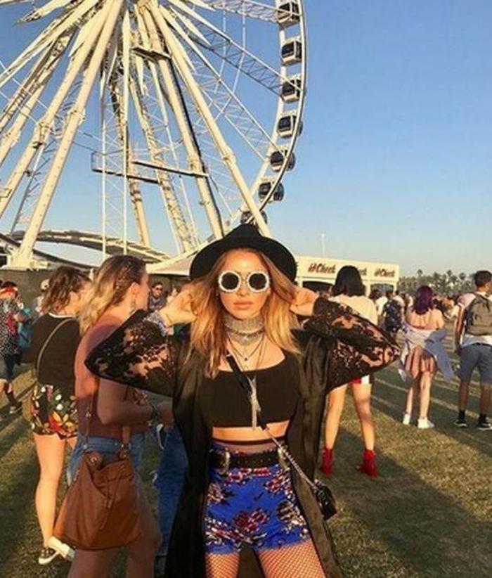 Beyonceden müthiş performans İşte ünlülerin akın ettiği Coachella Festivali