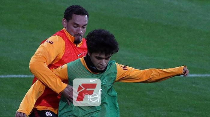 Mustafa Kapı Galatasaray idmanına damga vurdu