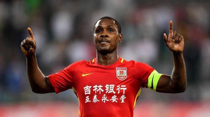 Fenerbahçe ve Galatasaray, Odion Ighalo transferi için kapışıyor