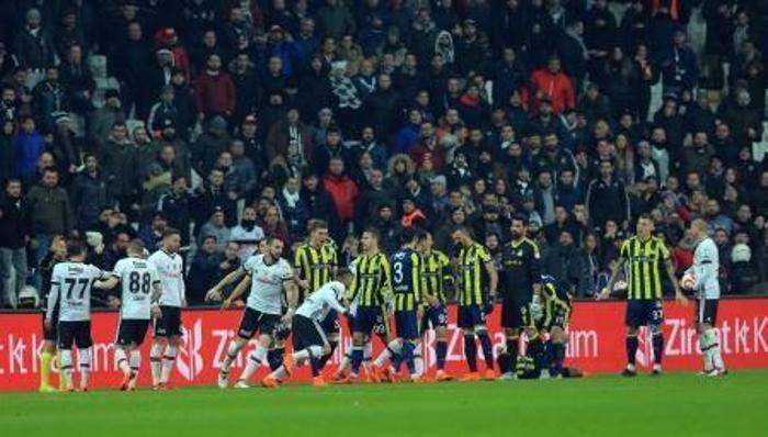 Beşiktaş - Fenerbahçe derbisi: Futbol haini