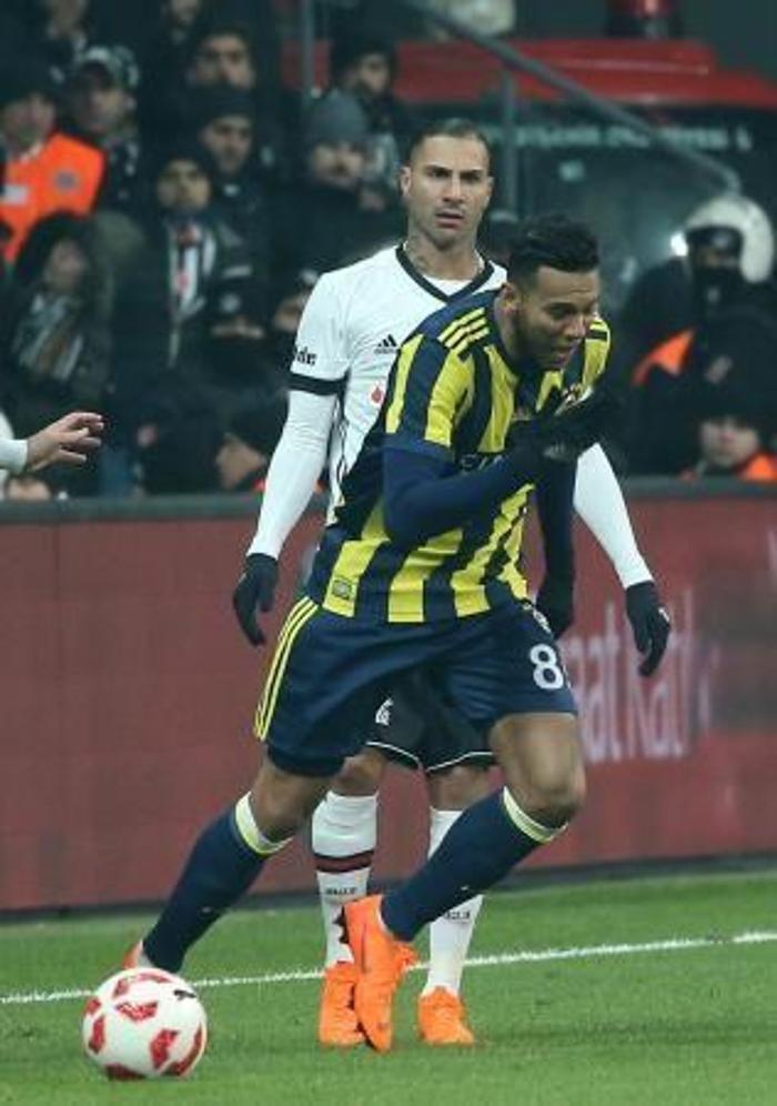 Beşiktaş - Fenerbahçe derbisi: Futbol haini