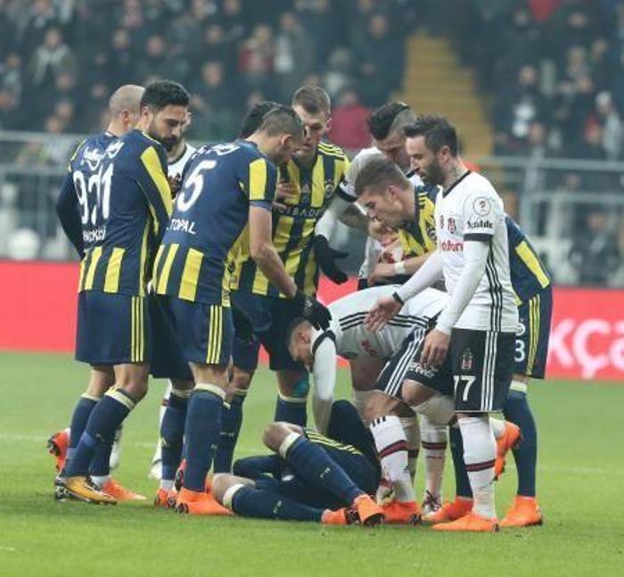 Beşiktaş - Fenerbahçe derbisi: Futbol haini