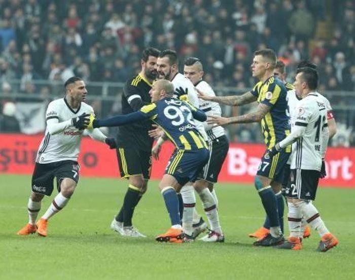 Beşiktaş - Fenerbahçe derbisi: Futbol haini