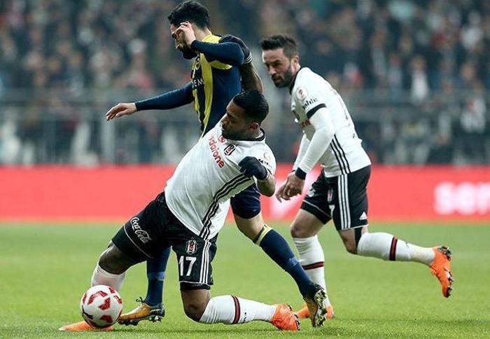 Jeremain Lens herkesi çileden çıkardı