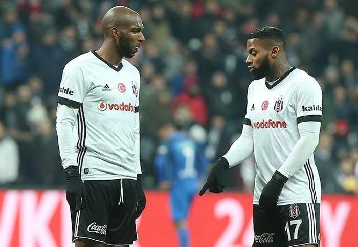 Jeremain Lens herkesi çileden çıkardı