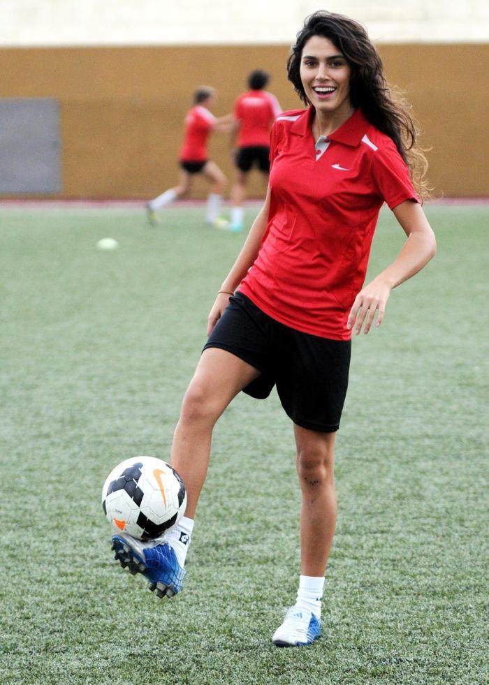 Serenay Aktaş: Asamoahin önüne beni de alın