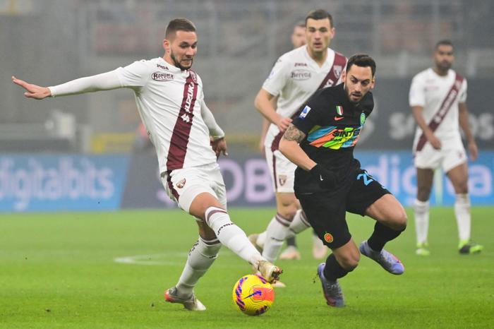 Avrupanın 5 Büyük Liginde bu sezona damga vuran isimler belli oldu Hakan Çalhanoğlu da listede...