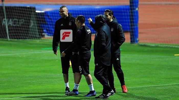 Başkan Fikret Orman takımı ziyaret etti