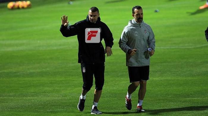 Başkan Fikret Orman takımı ziyaret etti
