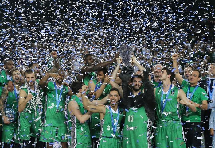 EuroCupta şampiyon Darüşşafaka