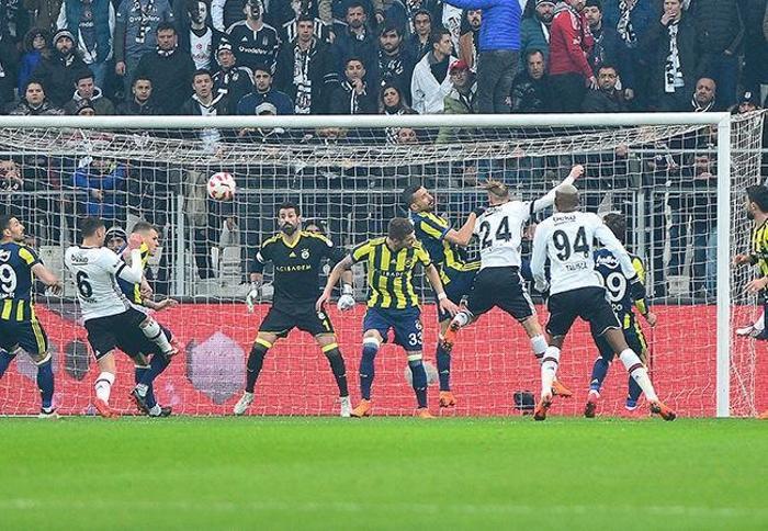 Spor yazarları Beşiktaş - Fenerbahçe maçını değerlendirdi