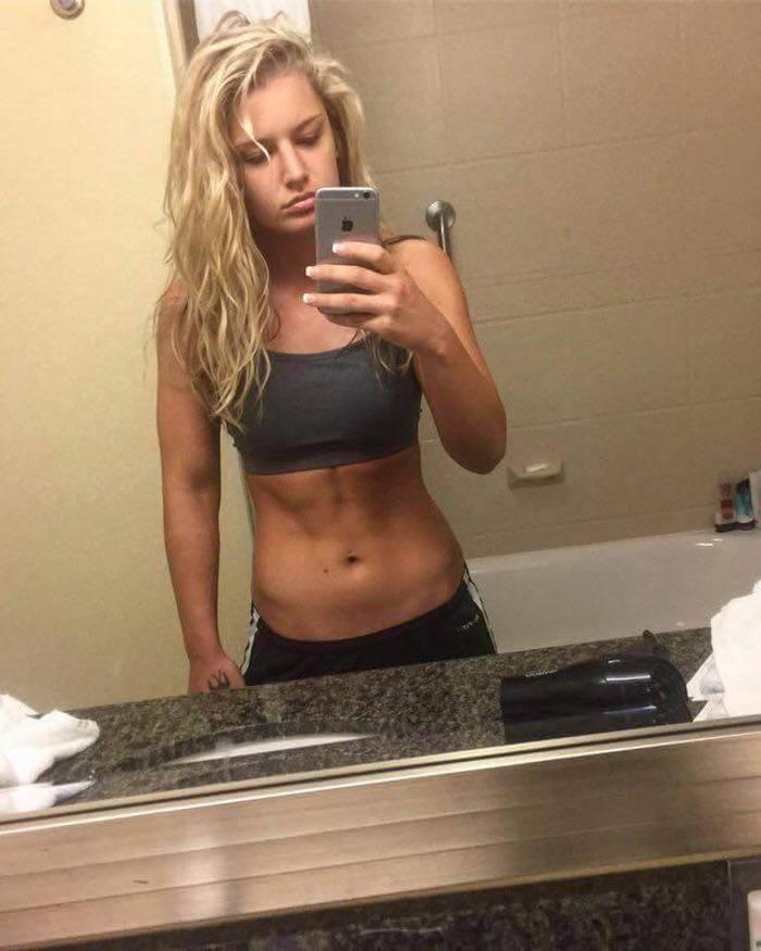 Ünlü kadın güreşçi Toni Storm sosyal medya hesaplarını tek tek kapattı