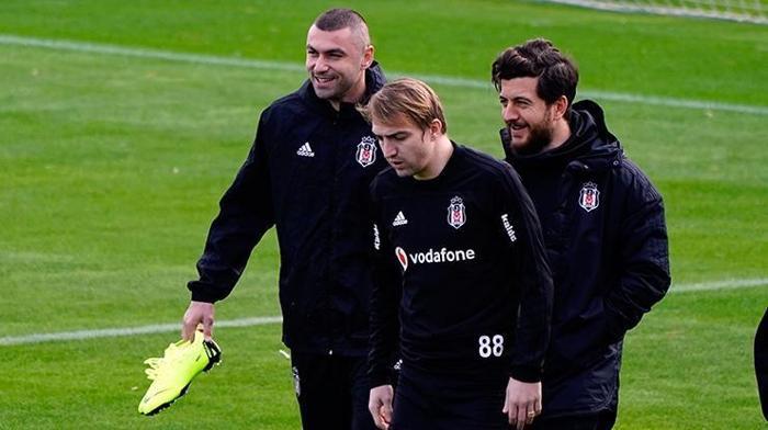Burak Yılmaz Beşiktaşta ilk antrenmanına çıktı