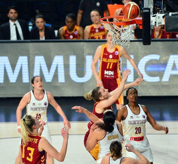 Galatasaraya büyük destek