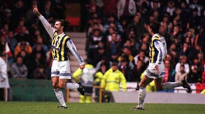 MANCHESTER UNİTED 0 - 1 FENERBAHÇE (1996-1997)