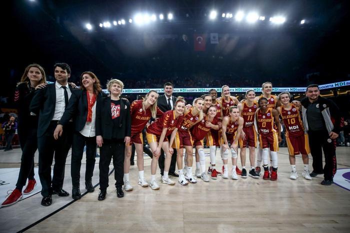 Galatasaraya büyük destek