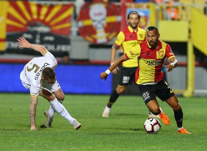Fenerbahçe transfer | Taliscanın kulübünden Fenerbahçeye cevap